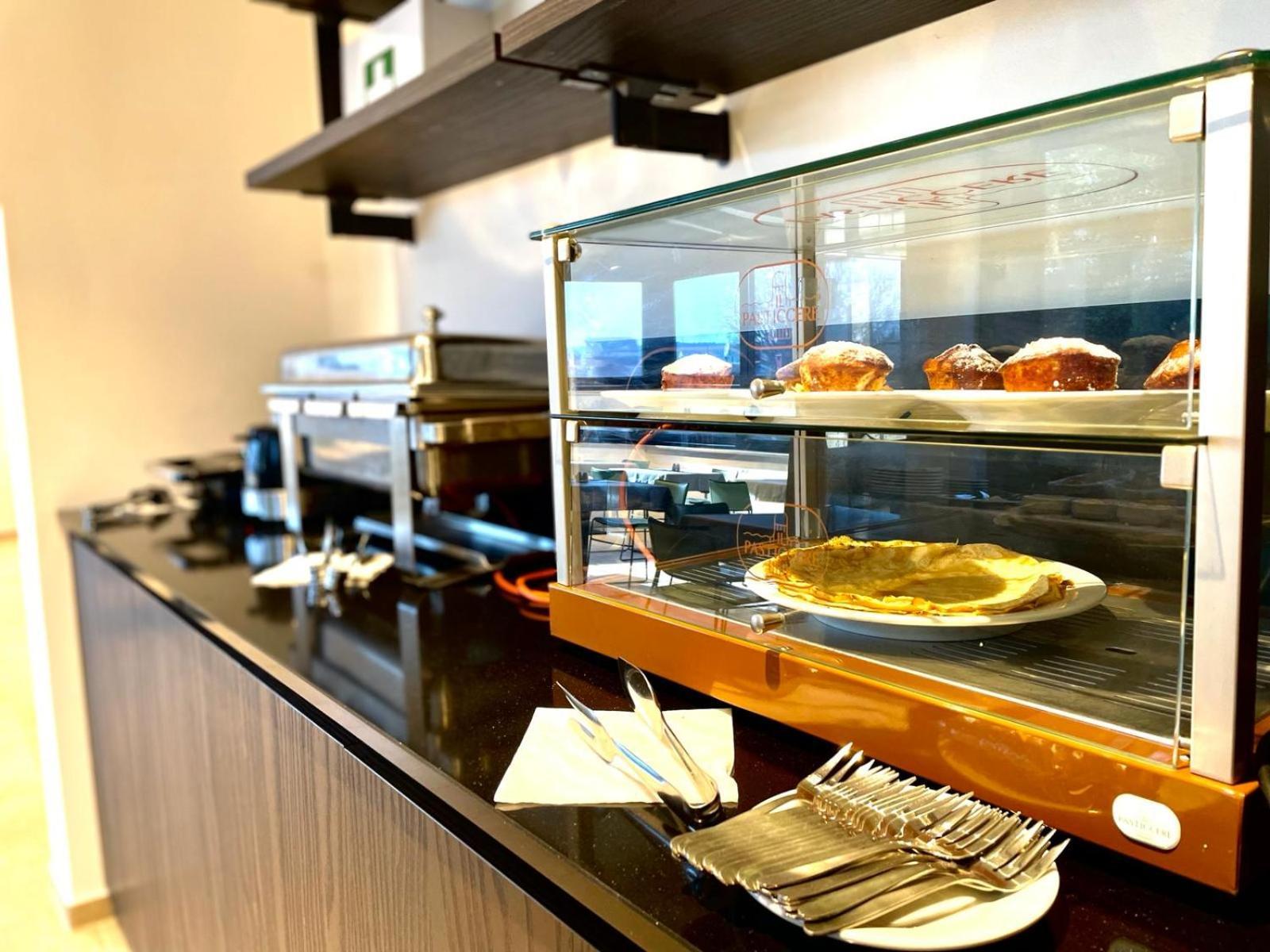 PUY Arena Prestige Rooms מראה חיצוני תמונה