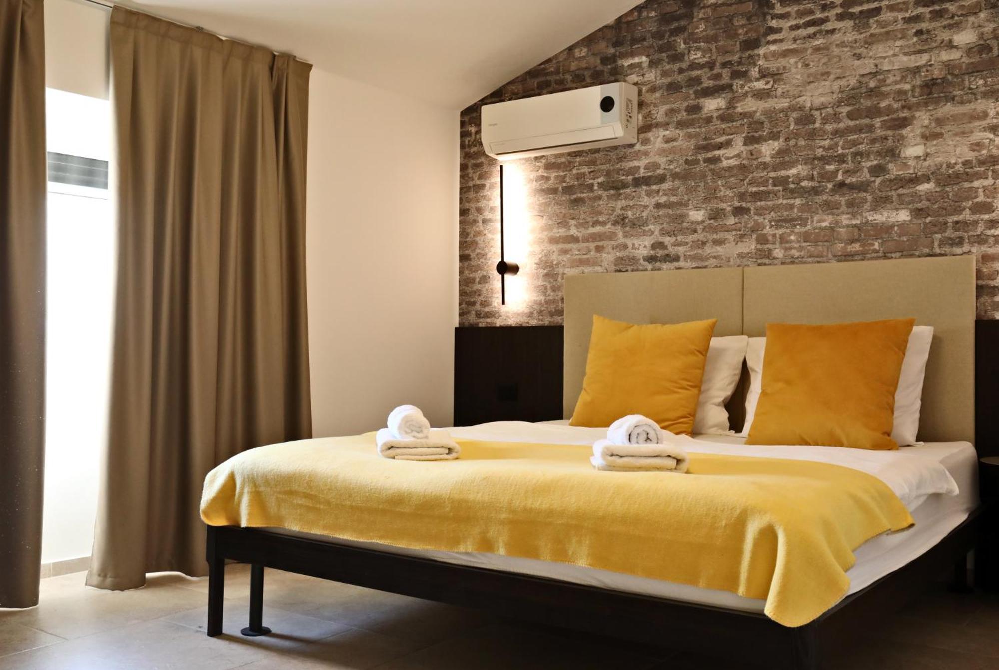 PUY Arena Prestige Rooms מראה חיצוני תמונה